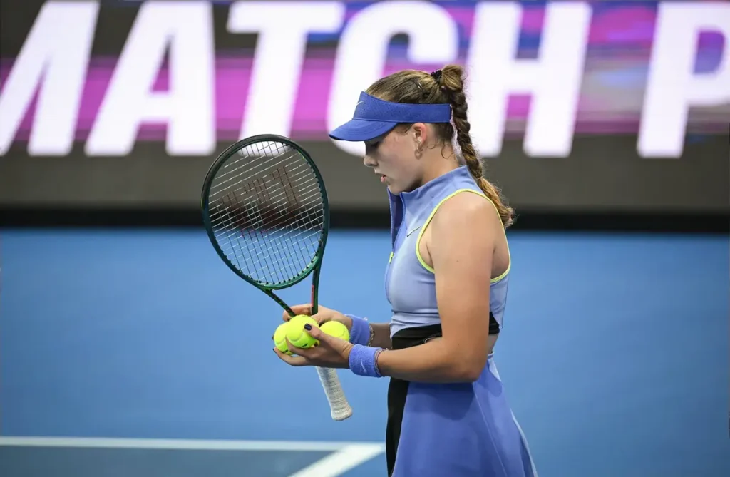 Mirra Andreeva in tears after losing in the quarter-finals in Dubai.