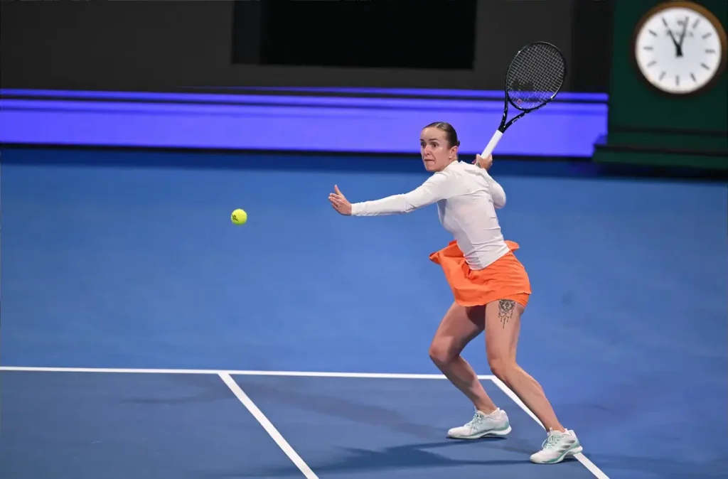 Elina Svitolina surprises Coco Gauff and reaches the WTA 1000 final after 8 years.