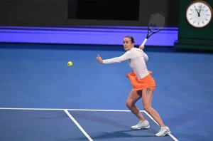 Elina Svitolina surpreende Coco Gauff e alcança final do WTA 1000 após 8 anos
