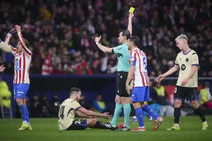 Barcelona furioso prepara queixa formal contra árbitro após derrota na copa