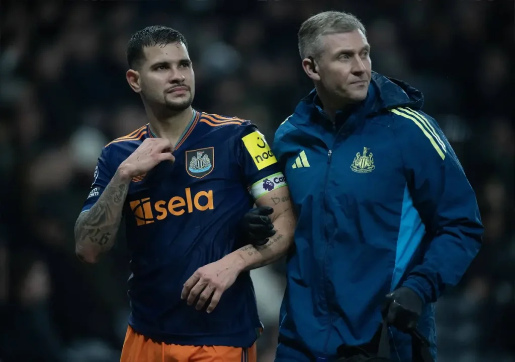 Novas baixas no Newcastle: 5 estrelas, incluindo Bruno Guimarães, ausentes contra o Qarabag
