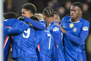 Chelsea presents new main sponsor with multi-year contract.