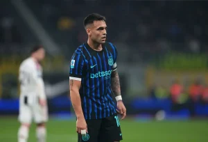 Lautaro Martínez em risco após lesão grave na derrota do Inter frente ao Bodo/Glimt