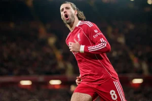 Agente desmente rumores do real madrid: Szoboszlai concentra-se no Liverpool