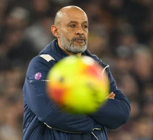 Nuno Espírito Santo comenta polémica com Vinícius Júnior na luz