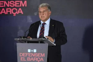 Laporta confiante na vitória do Barcelona na La Liga após derrota com Girona
