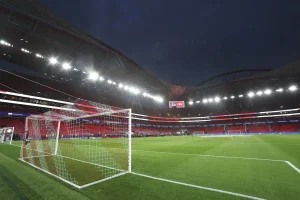 Benfica reveals starting eleven for the decisive clash with Real Madrid.