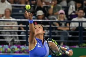 Alexandra Eala analisa derrota pesada e a distância para Coco Gauff