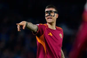 Mancini renova contrato com a Roma e promete futuro brilhante