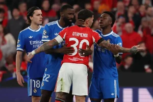 Matheus Reis defende Vinícius Júnior: “baila, Vini! Combate ao racismo!”