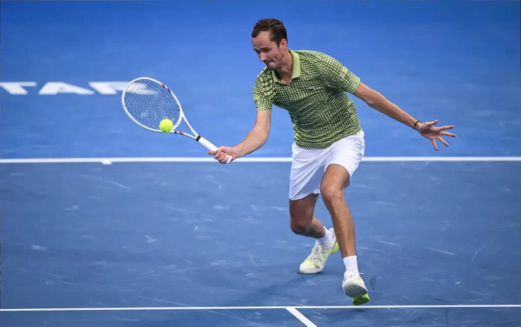 Daniil Medvedev revela desvantagem tática contra jogadores canhotos