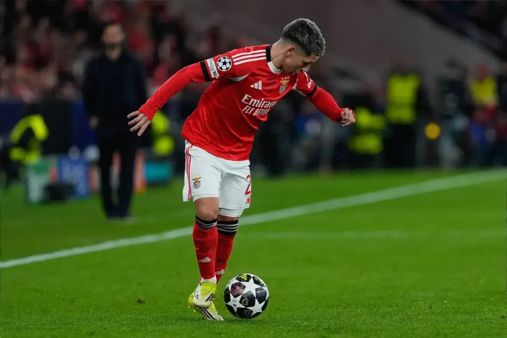 UEFA rejeita apelo do Benfica sobre suspensão de Prestianni
