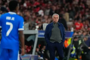 Mourinho quebra o silêncio após incidente de racismo no Benfica vs Real Madrid