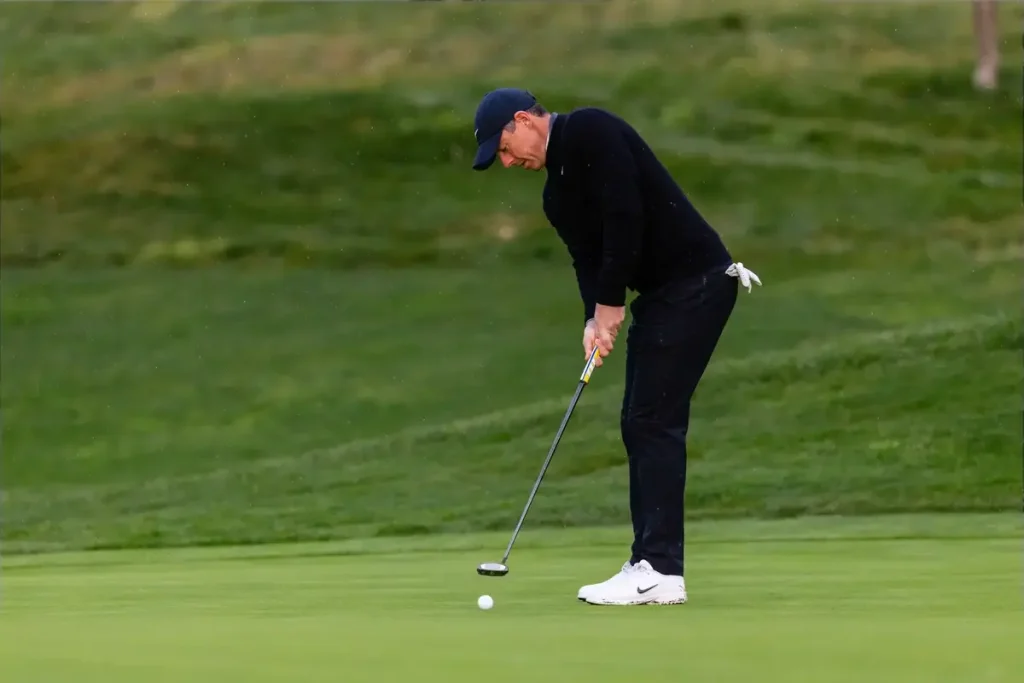 Rory McIlroy shows he is ready to win more majors after a 66 at Riviera Country Club.