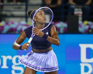 Coco Gauff surpreende antiga estrela americana com comentário durante jogo