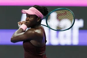 Jogadora ex-WTA compara Victoria Mboko a Coco Gauff: “está num nível superior”