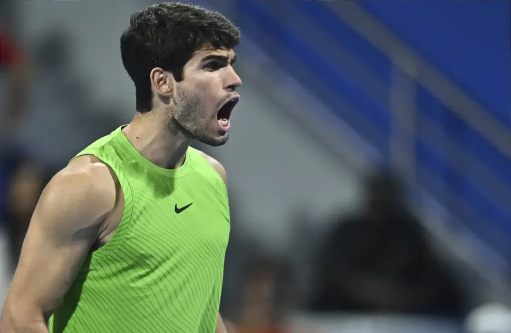 Carlos Alcaraz surprises and eliminates Rublev in the semifinals of the ATP tournament in Doha.