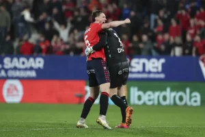 Osasuna surprises Real Madrid with a goal from Garcia in the last minute.