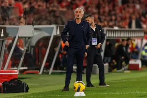 Mourinho faces his tenth consecutive elimination in the Champions League.