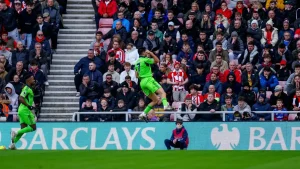“Experienced Fulham forward extends the penalty record in the Premier League, Marco Silva adds another victory.”
