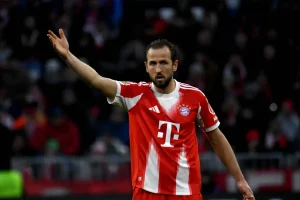 Harry Kane quebra o silêncio sobre o interesse do Barcelona