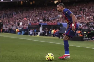 Barcelona regressa ao topo da La Liga com vitória convincente sobre o Levante