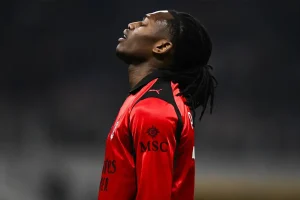 Rafael Leão revela posição sobre possível transferência para o Manchester United