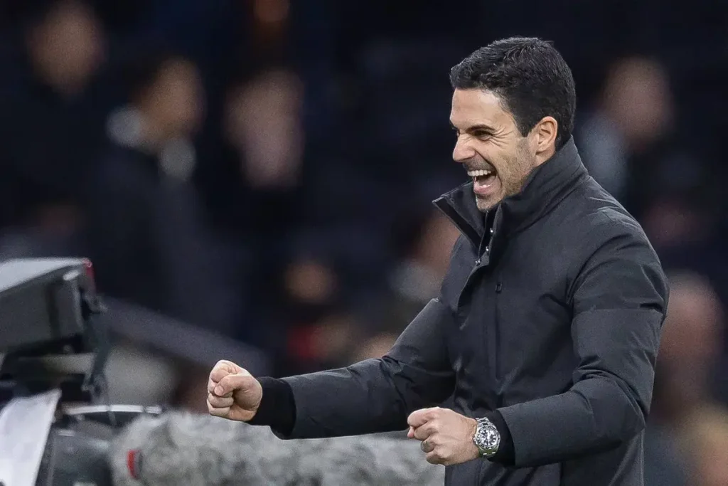 Mikel Arteta destaca resiliência do Arsenal no derby contra o Tottenham