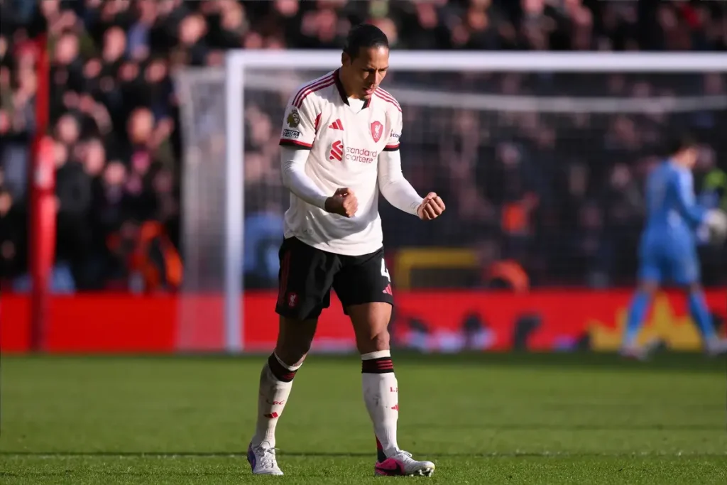 Virgil van Dijk fala sobre a resiliência do Liverpool após vitória emocionante