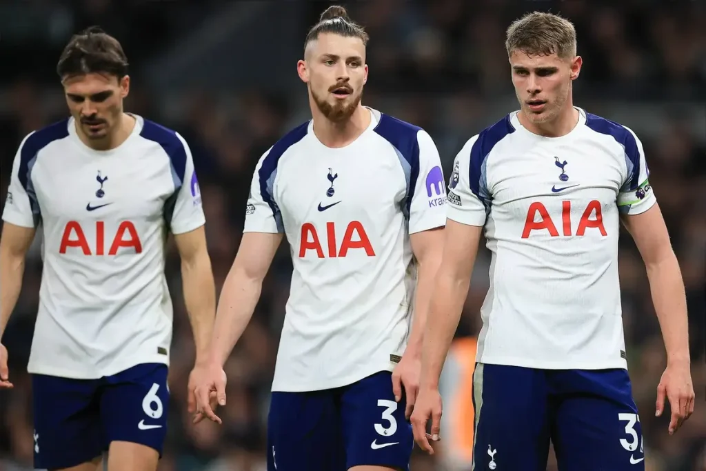 Van de ven desabafa sobre luta do Tottenham contra a despromoção e indica jogadores chave
