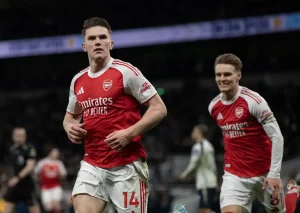 Arsenal faces Bayer Leverkusen in the challenge of the Champions League round of 16.