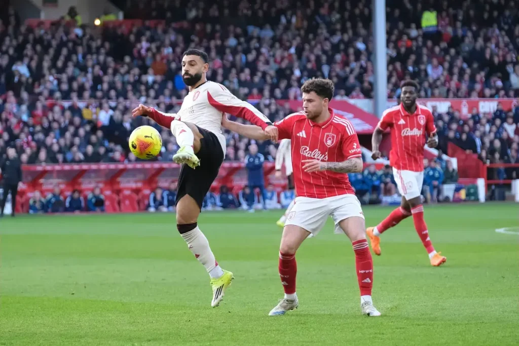 Redknapp explica porque deseja que o Nottingham Forest desça de divisão