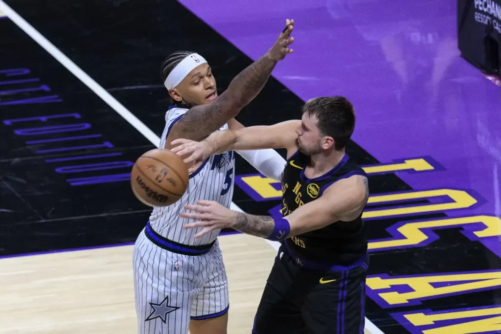 “Luka Doncic and LeBron James comment on NBA drama after Paolo Banchero’s performance.”