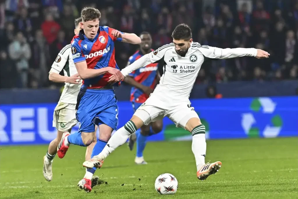 Panathinaikos vence Viktoria Plzen nos penáltis e avança na Europa League