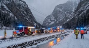 Comboio descarrila na suíça durante avalanches mortais nos alpes