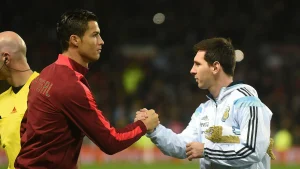 Messi and Ronaldo: Who shines more with their weaker foot?