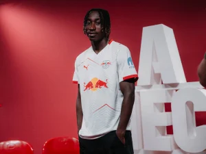 Manchester United mira extremo de 100 milhões de euros