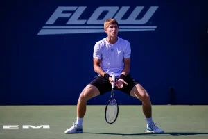 ATP exige 5000 euros aos tenistas retidos em Fujairah e gera polémica