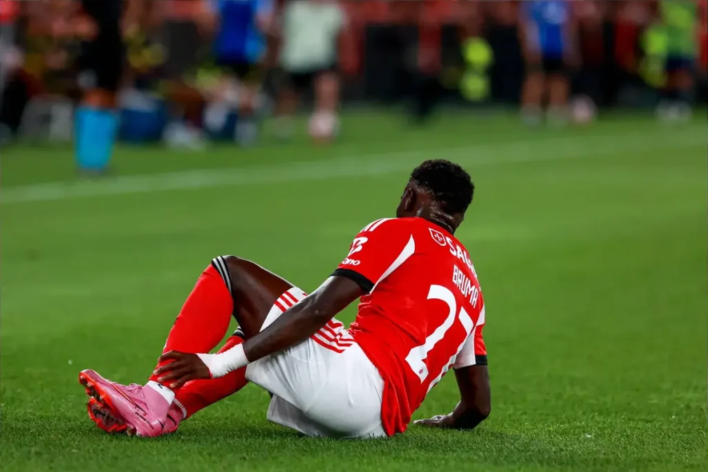 Benfica enfrenta Gil Vicente sem Bruma e Sudakov: O onze em risco