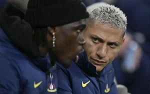 Richarlison responds to ‘fake news’ and clarifies situation at Tottenham.