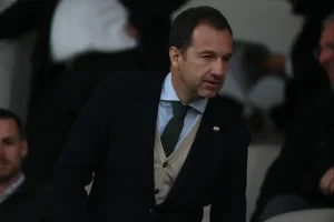 Villas-boas critica Sporting após queixa contra Suárez e insultos de Varandas