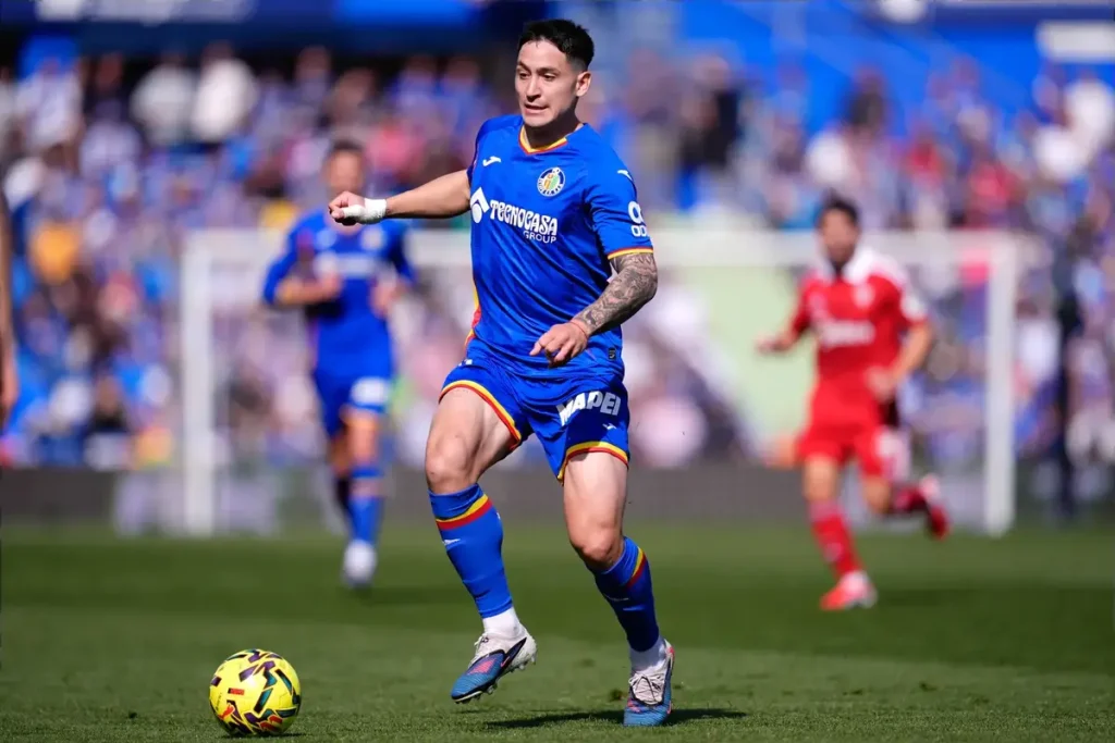 Satriano, avançado do Getafe, revela que jogar contra o Real Madrid é um sonho