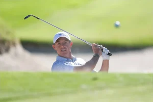 Rory McIlroy intensifies training to defend his title at the Masters in Augusta.
