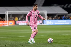 Lionel Messi prestes a ultrapassar recorde de golos de Cristiano Ronaldo