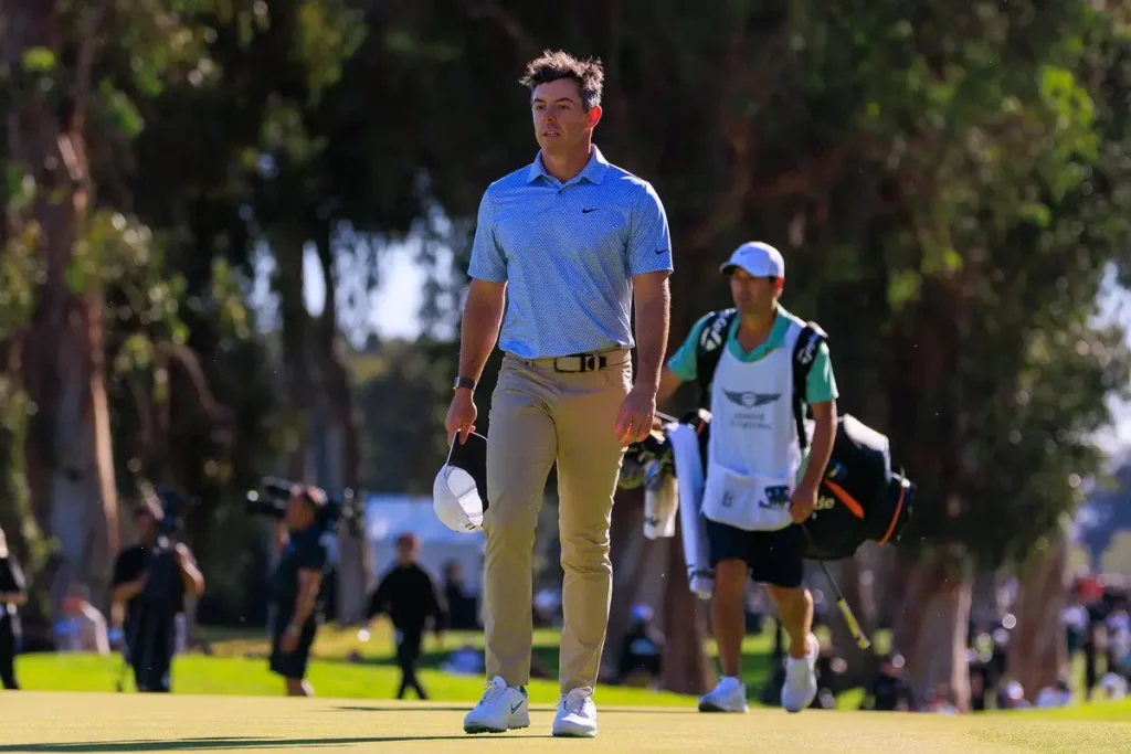 Rory McIlroy impresses with incredible distances in practice for the Arnold Palmer Invitational.
