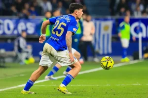 Adepto do oviedo pode enfrentar 15 meses de prisão por insultos a rashford