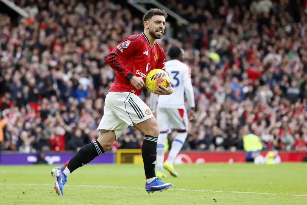 Bruno Fernandes supera recorde impressionante de Beckham no Manchester United