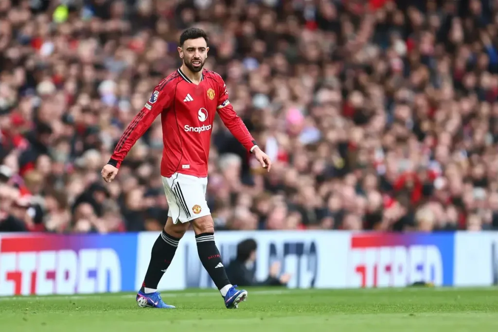 Bruno Fernandes dá grandes pistas sobre futuro no Manchester United