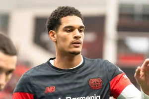 Liverpool considers buyback clause for Bayer Leverkusen defender.