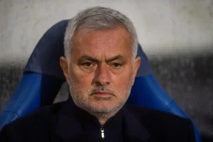 José Mourinho promete espetáculo no clássico contra o FC Porto